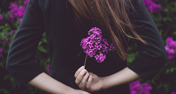 رنگ بنفش چه خواص درمانی دارد؟